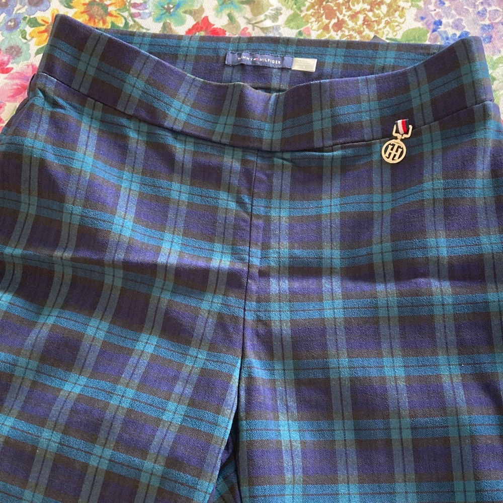 Tommy Hilfiger Plaid Ankle Pants in Blue and Green
